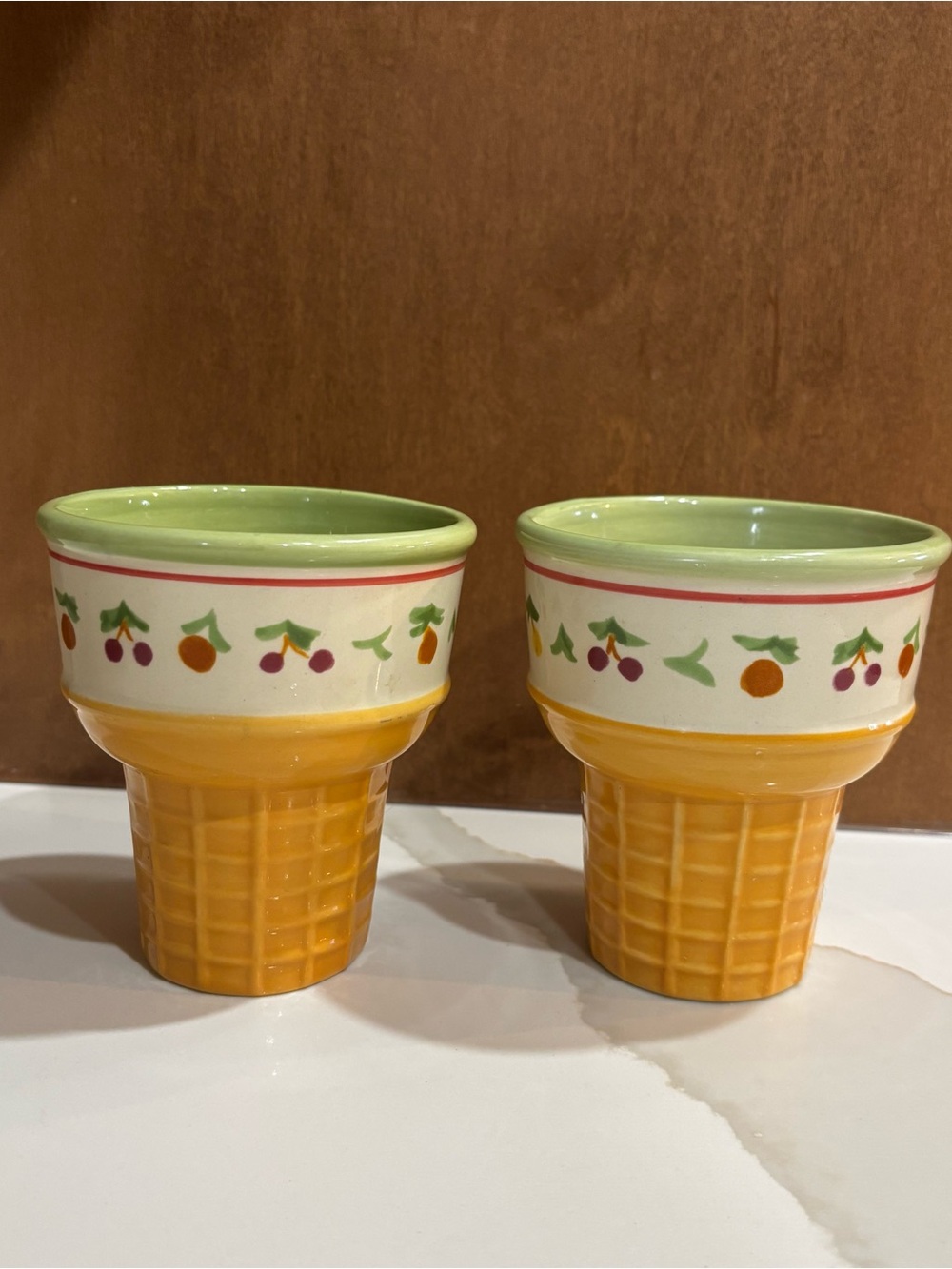 Pfaltzgraff Pistoulet Jana Kolpen Waffle Ice Cream Cone Shaped Dishes Set of 2
